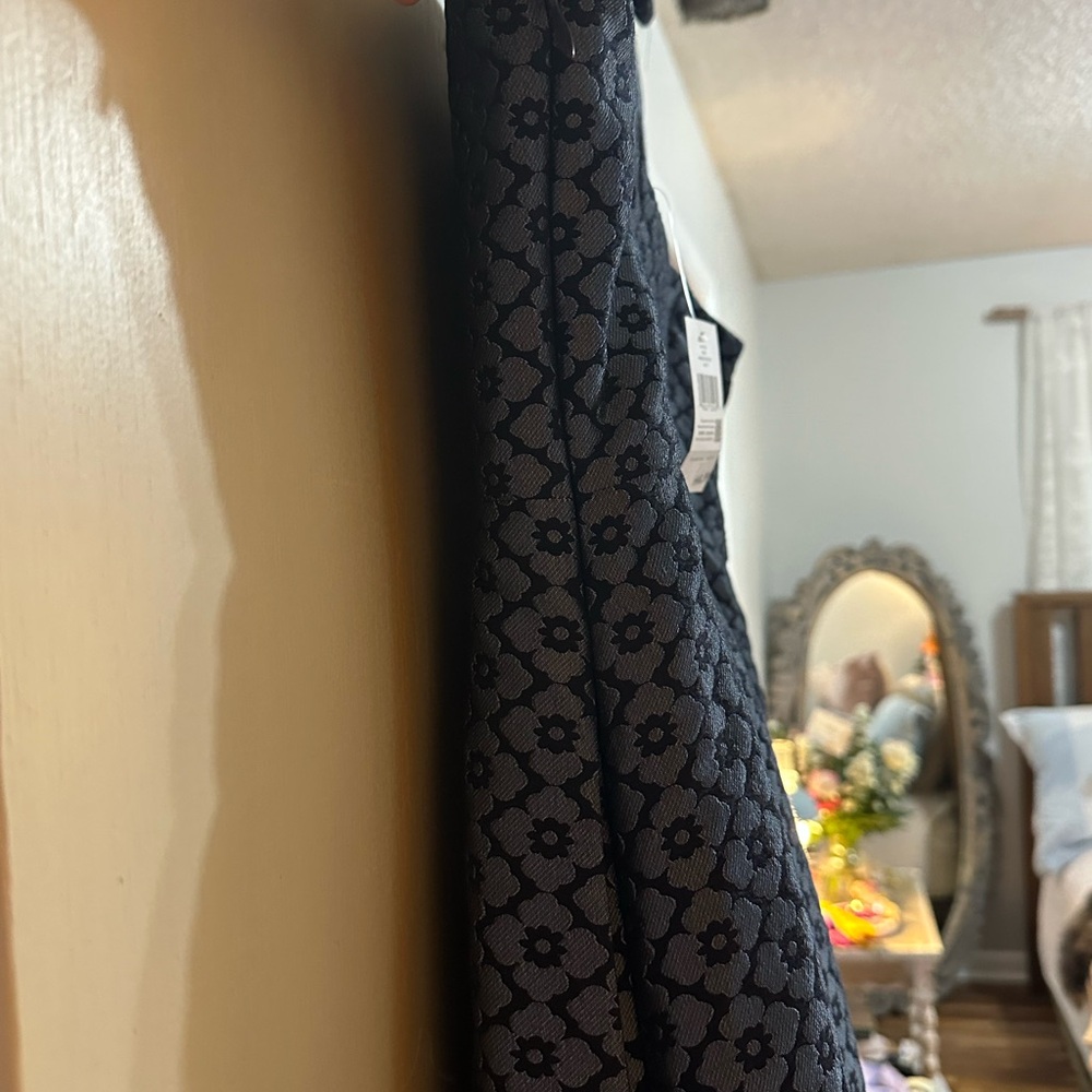 Elegant Blue Patterned Women's Dress - Picture 3 of 3